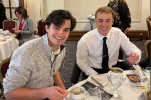 eating-soup-men-cropped